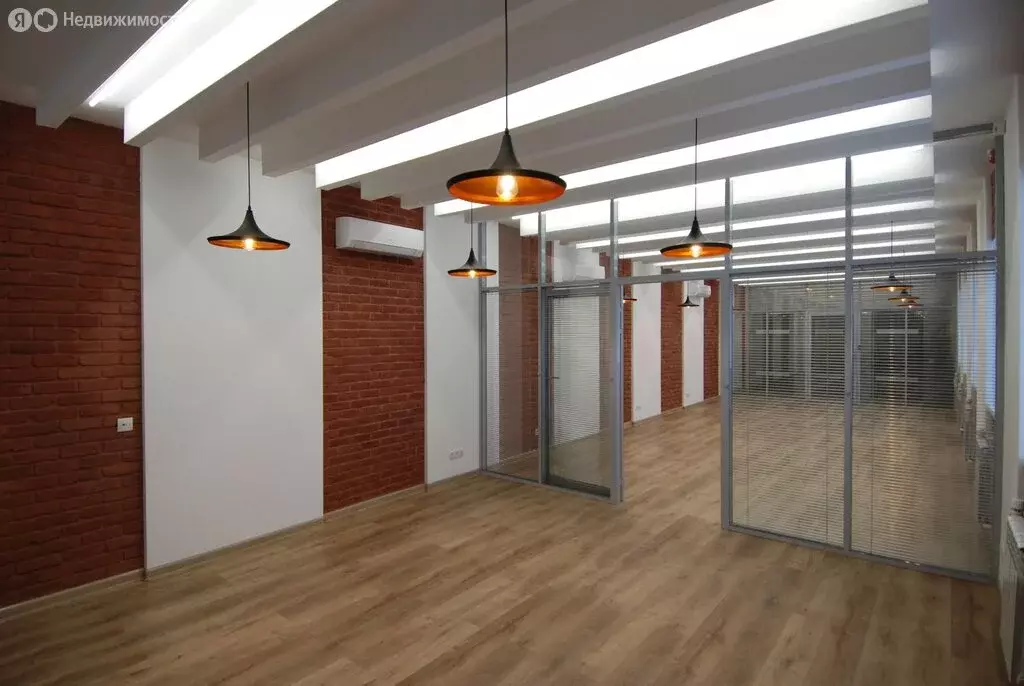 Офис (65 м) - Фото 1