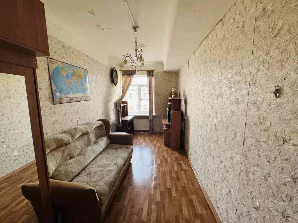 Комната Санкт-Петербург 19-я Васильевского острова линия, 12 (13.3 м) - Фото 1