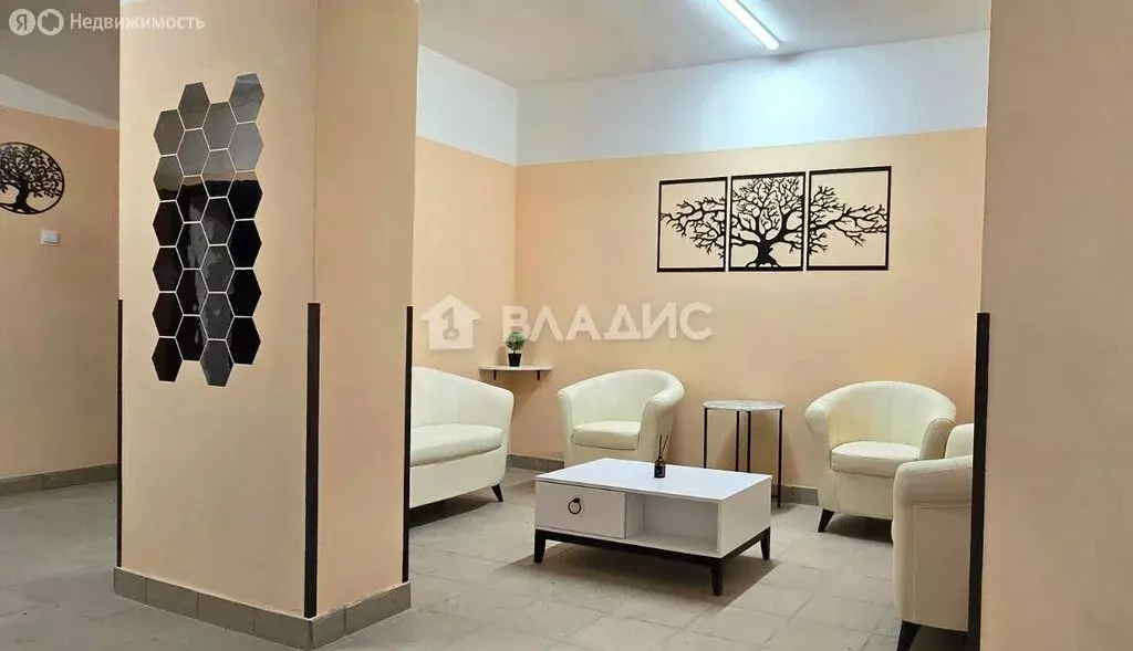 3-комнатная квартира: Тобольск, 10-й микрорайон, 9А (93 м) - Фото 1