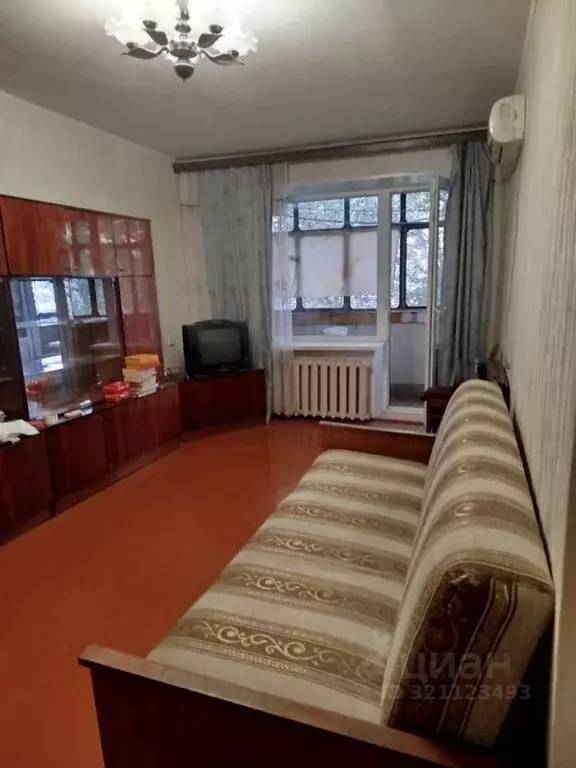 3-к кв. Белгородская область, Белгород ул. Белгородского полка, 33 ... - Фото 1