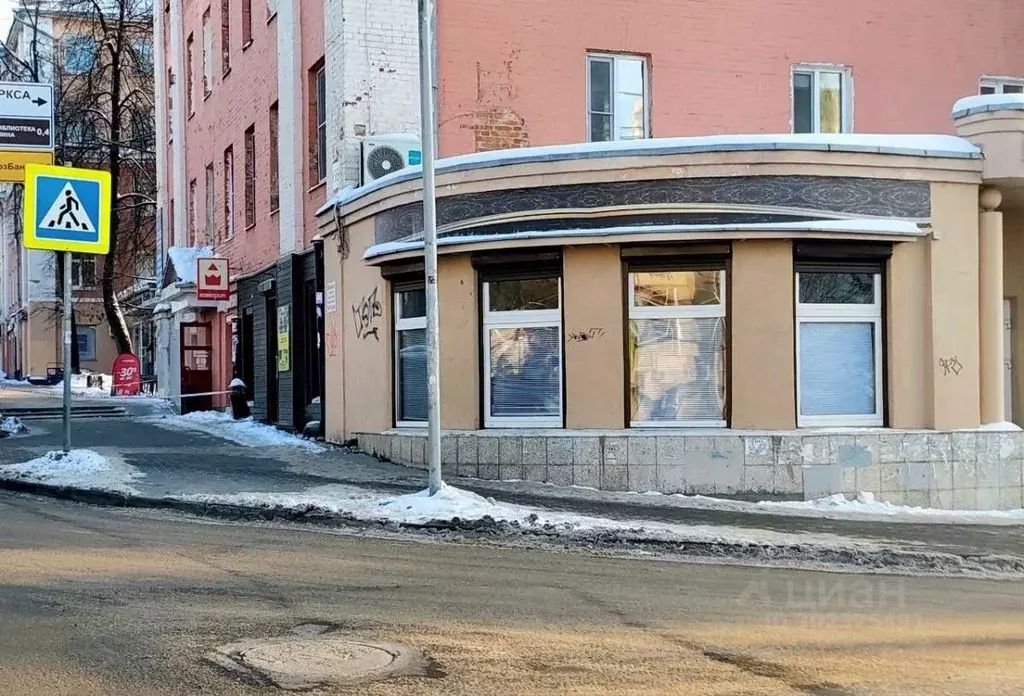 Помещение свободного назначения в Удмуртия, Ижевск Красная ул., 156 ... - Фото 1