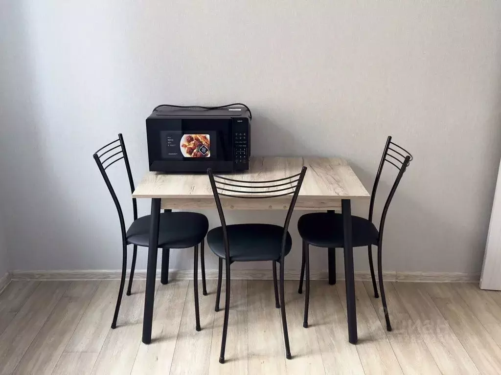 2-к кв. Новосибирская область, Новосибирск ул. Кирова, 274 (53.0 м) - Фото 1