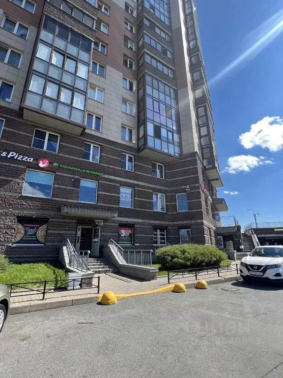 Помещение свободного назначения в Санкт-Петербург Комендантский ... - Фото 1