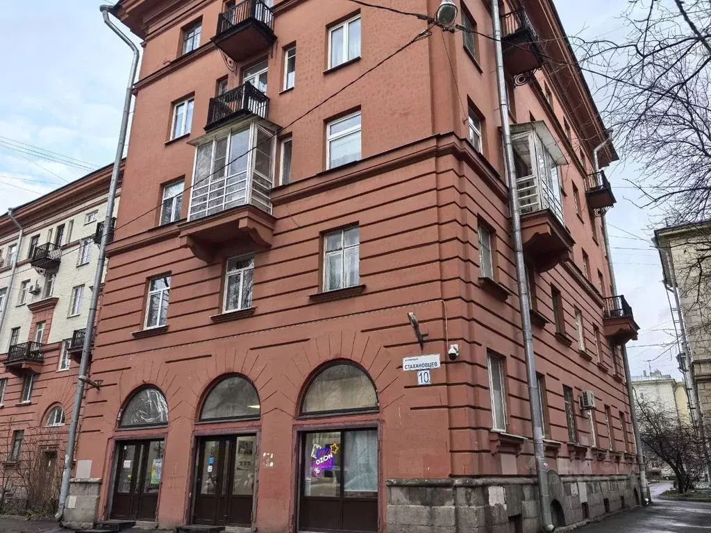 3-к кв. Санкт-Петербург ул. Стахановцев, 10К1 (91.7 м) - Фото 1