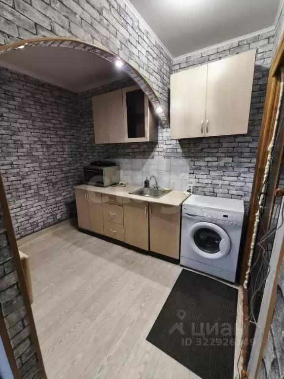 Комната Белгородская область, Белгород ул. Щорса, 20 (18.3 м) - Фото 1