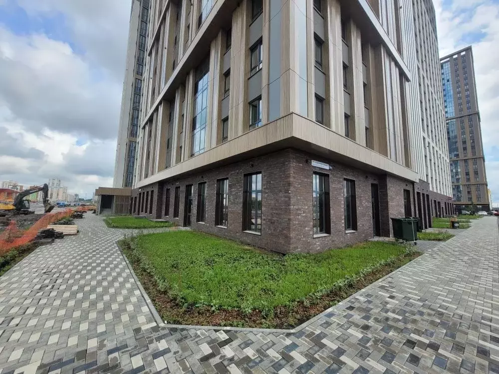 Торговая площадь в Свердловская область, Екатеринбург ул. Академика ... - Фото 1