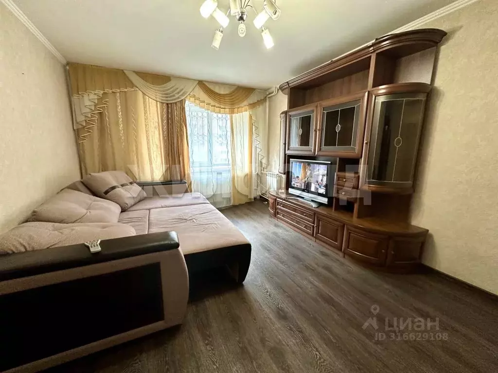 2-к кв. Томская область, Томск ул. Сергея Лазо, 4/1 (61.0 м) - Фото 0