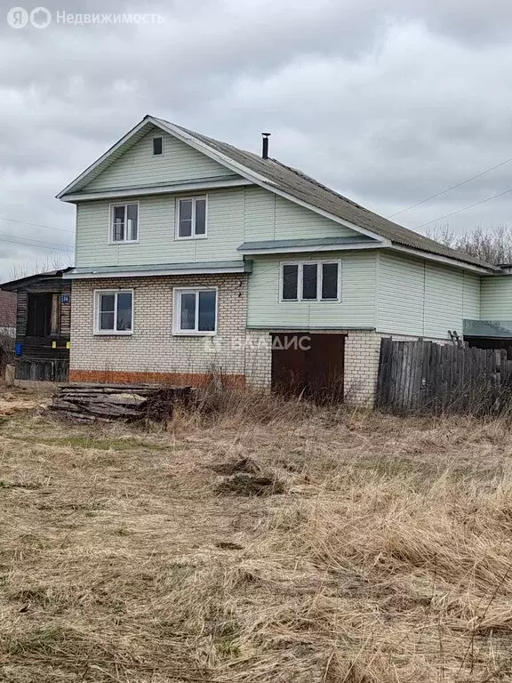 Дом в Владимирская область, Меленковский муниципальный округ, село ... - Фото 0