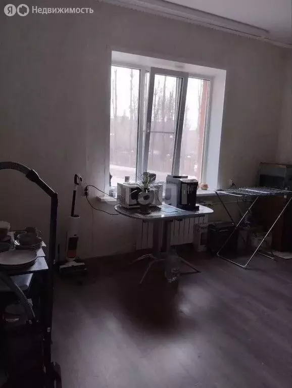 3-комнатная квартира: Воронеж, улица Лётчика Колесниченко, 57 (67.3 м) - Фото 1