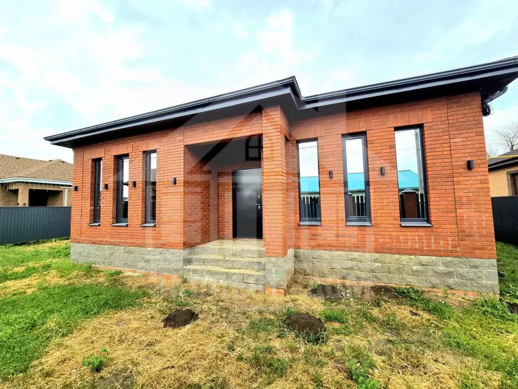 Дом в Ростовская область, Неклиновский район, Новобессергеневское ... - Фото 2