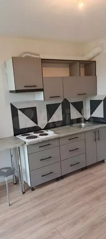 1-к. квартира, 38 м, 6/7 эт. - Фото 0