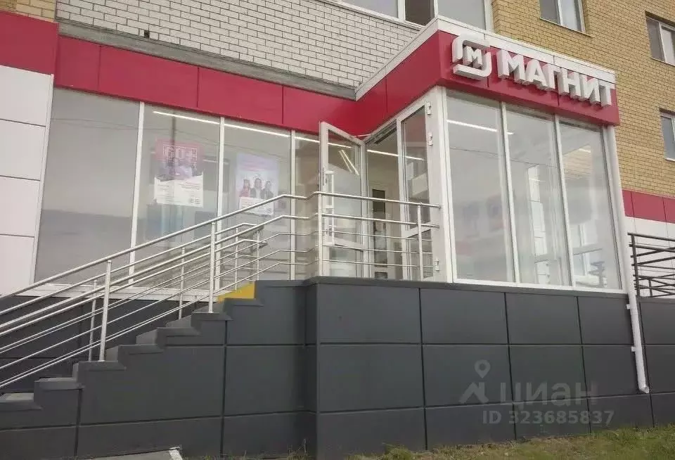 Помещение свободного назначения в Тюменская область, Тюмень ул. ... - Фото 2