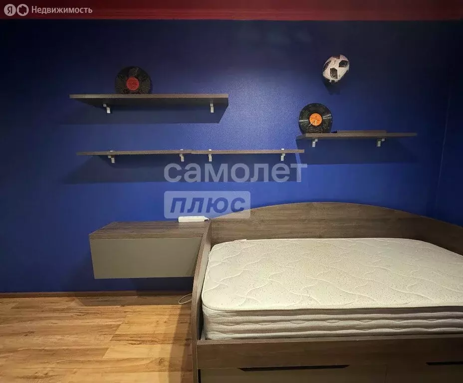 3-комнатная квартира: Москва, Шипиловская улица, 10 (55.9 м) - Фото 1