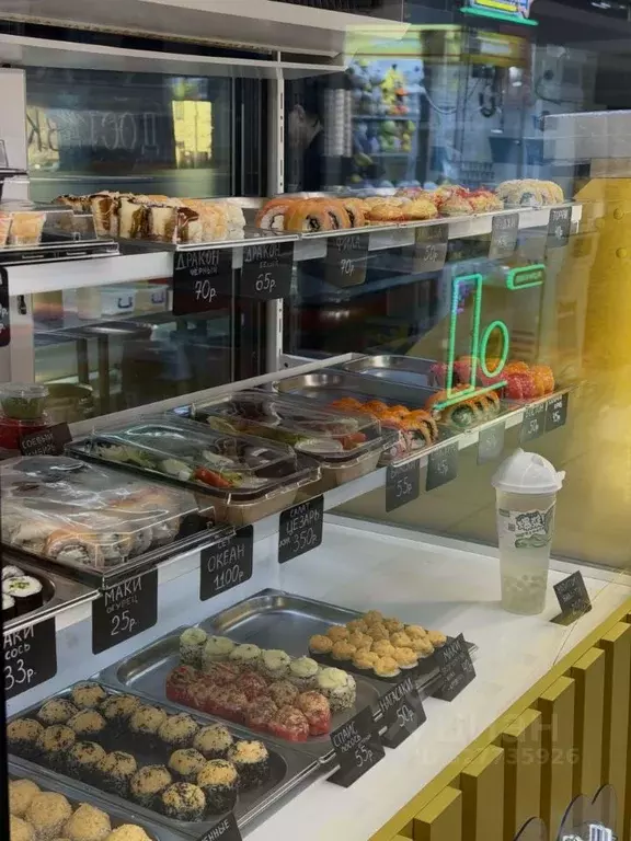 Помещение свободного назначения в Крым, Евпатория ул. 9 Мая, 47А (50 ... - Фото 1