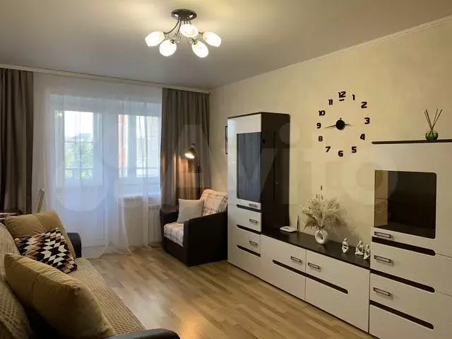 1-к. квартира, 42 м, 5/11 эт. - Фото 0