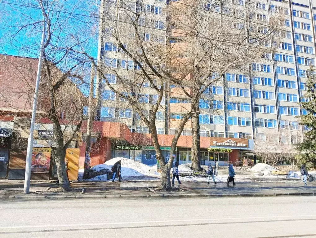 Офис в Свердловская область, Екатеринбург ул. 8 Марта, 70 (149 м) - Фото 1