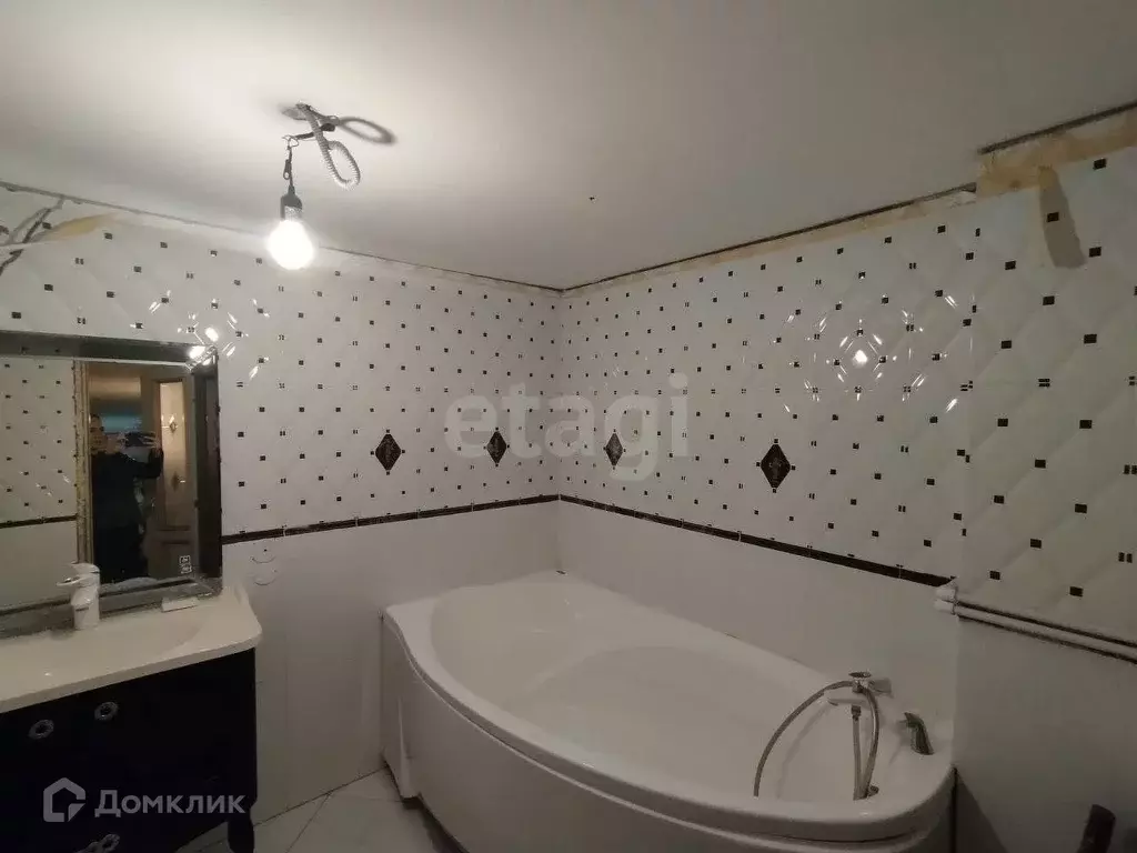 Продаётся 3-к квартира, 70 м - Фото 0