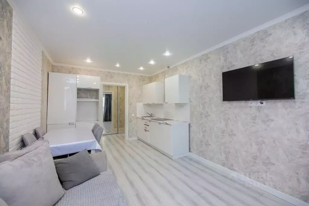 1-к кв. Оренбургская область, Оренбург ул. Поляничко, 11/6 (43.6 м) - Фото 1