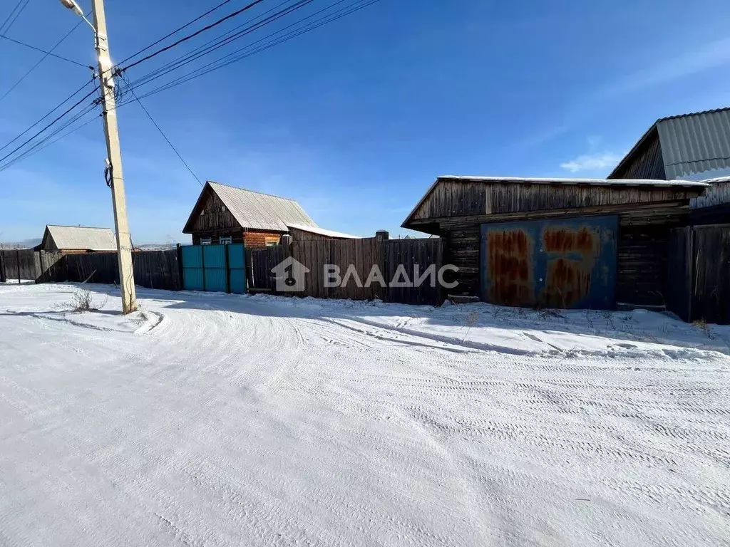 Дом в Бурятия, Тарбагатайский район, Саянтуйское с/пос, с. Нижний ... - Фото 1