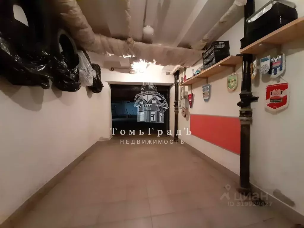 Гараж в Томская область, Томск Студенческая ул., 4 (19 м) - Фото 1