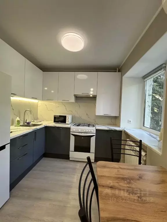 2-к кв. Татарстан, Казань ул. Гагарина, 73а (41.4 м) - Фото 2