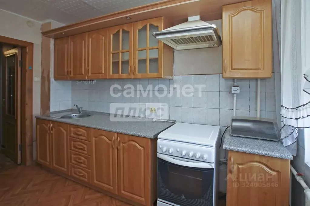 3-к кв. Омская область, Омск Заозерный мкр, просп. Менделеева, 26 ... - Фото 1