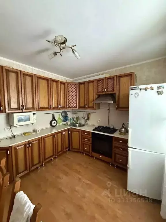 3-к кв. Татарстан, Альметьевск ул. Шевченко, 134 (80.0 м) - Фото 1
