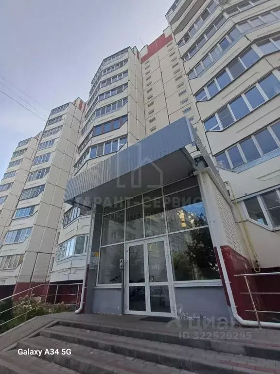 2-к кв. Тамбовская область, Тамбов Астраханская ул., 175/24 (68.9 м) - Фото 1