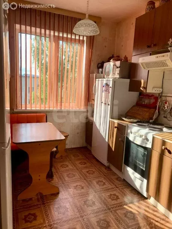 2-комнатная квартира: Златоуст, проезд Профсоюзов, 6 (51.8 м) - Фото 1
