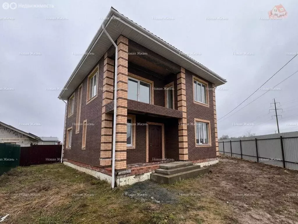 Дом в посёлок городского типа Калининец, 1-я Фабричная улица, 19А ... - Фото 2