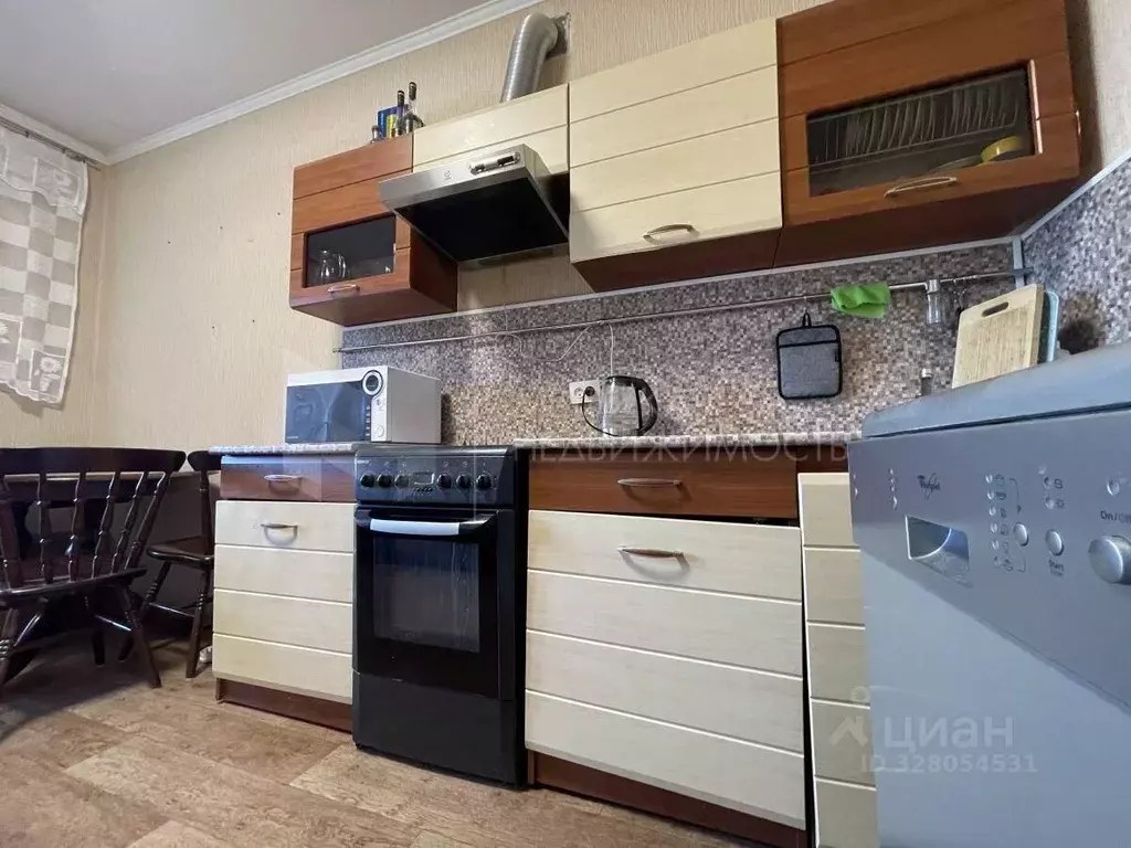 1-к кв. Тюменская область, Тюмень Микрорайон мыс, ул. Маршала ... - Фото 1