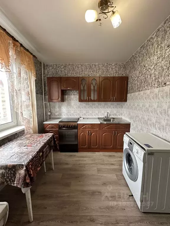1-к кв. Саратовская область, Энгельс Краснодарская ул., 16 (40.0 м) - Фото 0