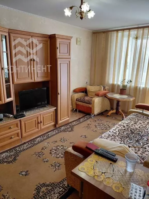 2-к кв. Крым, Евпатория городской округ, Заозерное пгт ул. Аллея ... - Фото 1