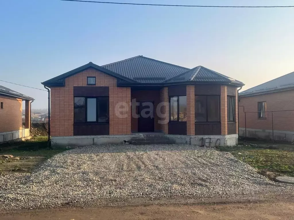 Дом в Ставропольский край, Михайловск Шпаковский район, ул. Софьи ... - Фото 2