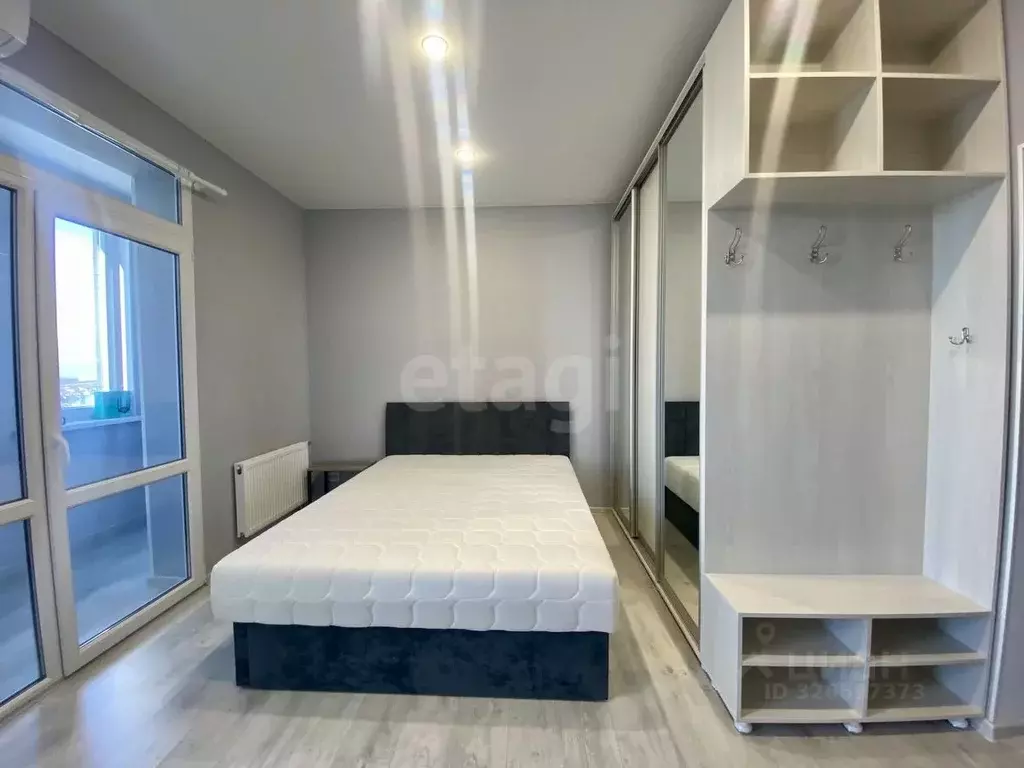 Студия Крым, Симферополь просп. Александра Суворова (30.0 м) - Фото 1