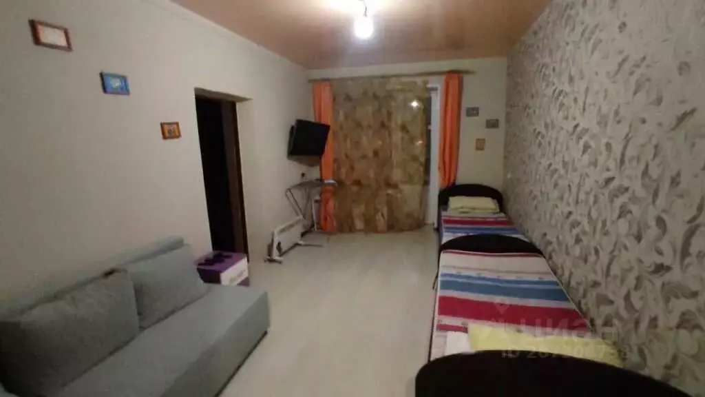 2-к кв. Мурманская область, Кировск Парковая ул., 3 (45.0 м) - Фото 1