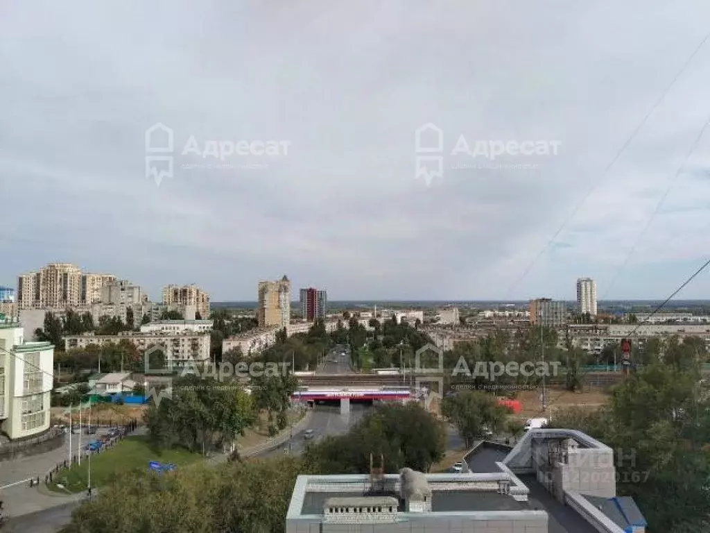 2-к кв. Волгоградская область, Волгоград ул. Хиросимы, 1 (48.1 м) - Фото 0