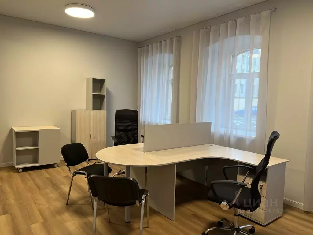 Офис в Санкт-Петербург 14-я Васильевского острова линия, 89 (35 м) - Фото 1