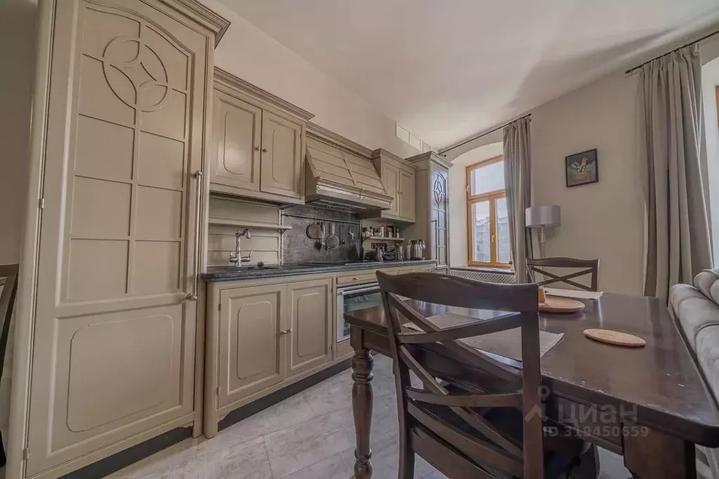 2-к кв. Санкт-Петербург наб. Реки Фонтанки, 82/1 (109.4 м) - Фото 1