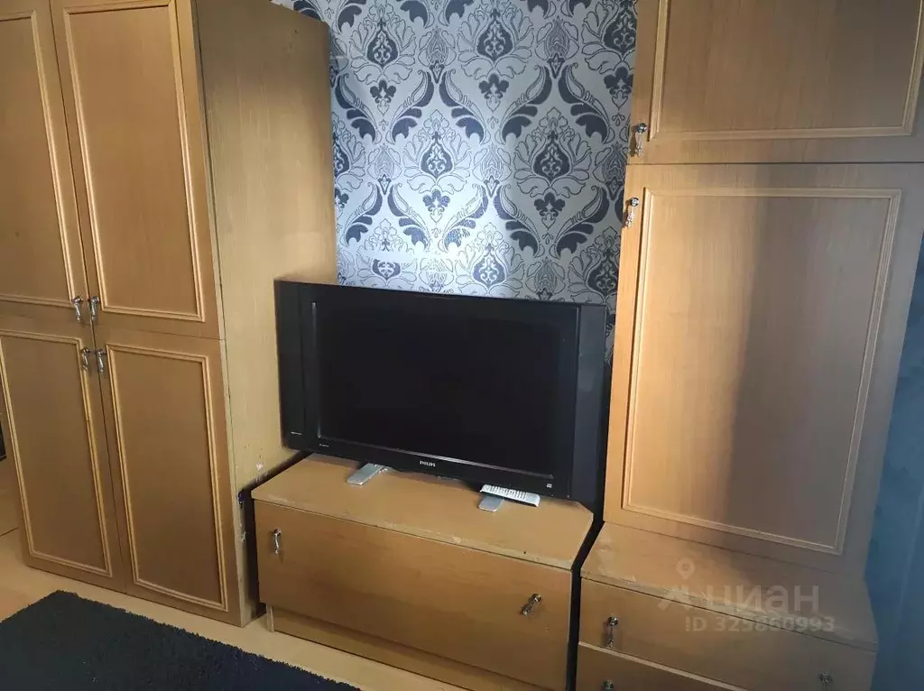 Комната Свердловская область, Екатеринбург ул. Кобозева, 31 (13.0 м) - Фото 2