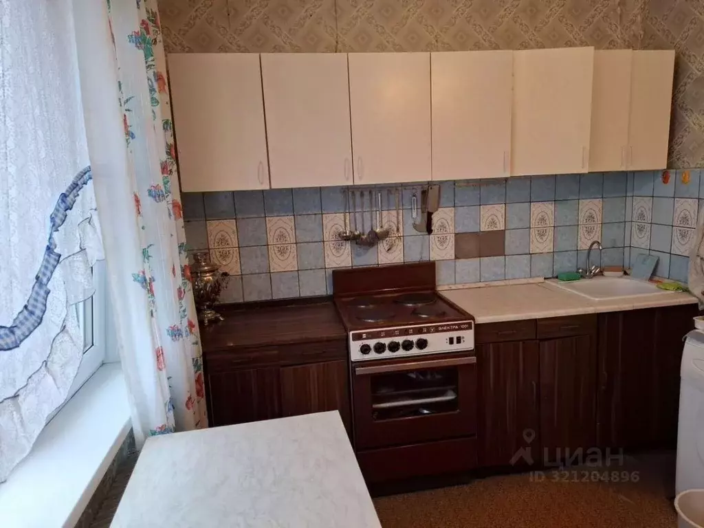 2-к кв. Белгородская область, Старый Оскол Ольминского мкр, 5 (52.0 м) - Фото 0