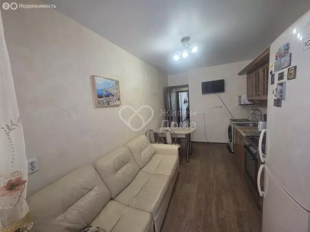 2-комнатная квартира: Волгоград, улица Добрушина, 10 (55.1 м) - Фото 0