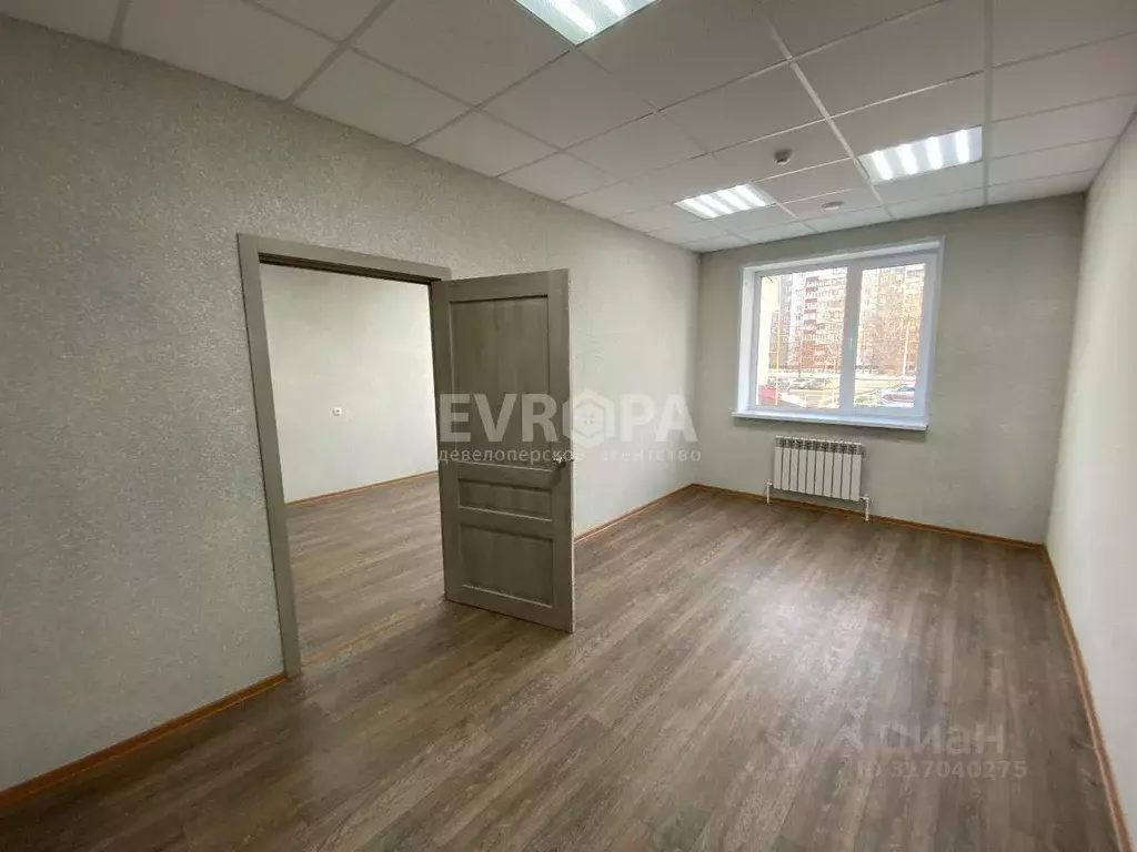 Офис в Ульяновская область, Ульяновск просп. Туполева, 31 (32 м) - Фото 0
