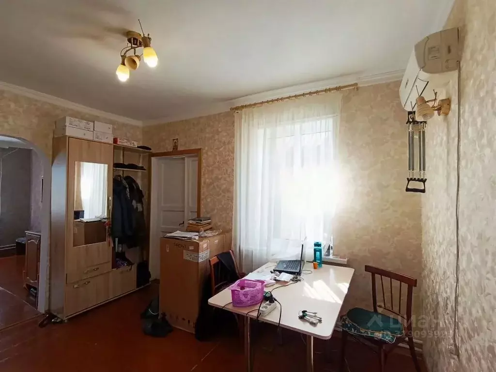Дом в Ростовская область, Матвеево-Курганский район, Малокирсановское ... - Фото 1