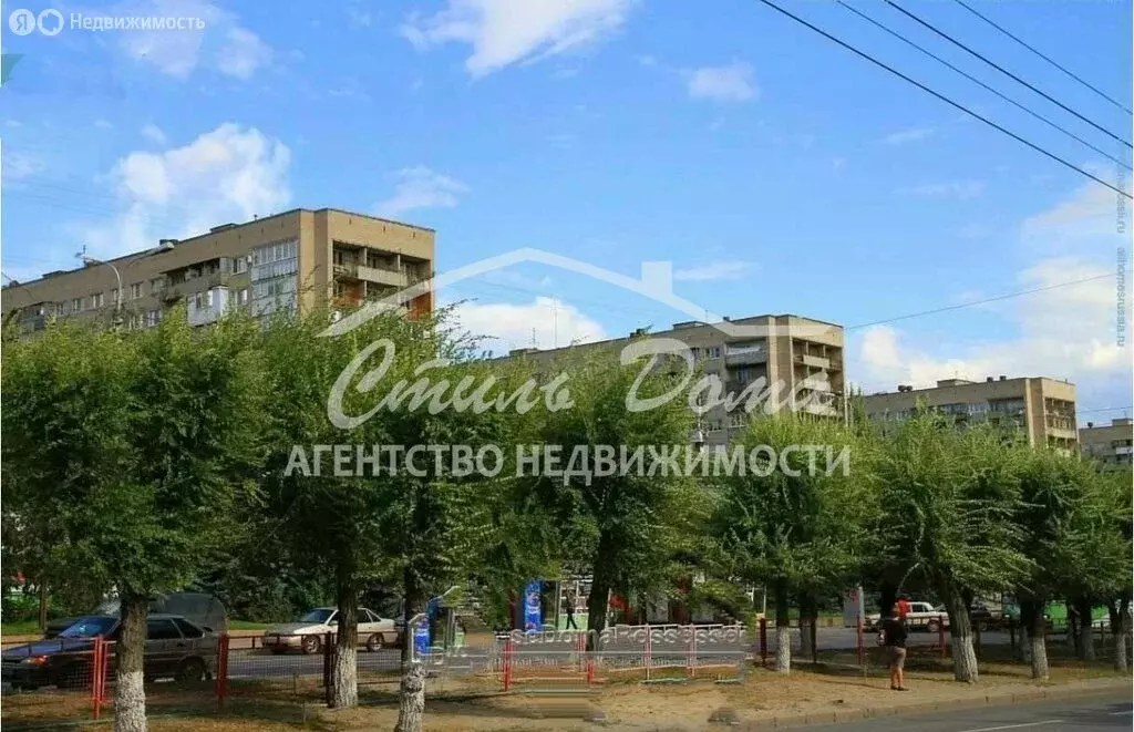 2-комнатная квартира: Волгоград, Невская улица, 12А (61 м) - Фото 0
