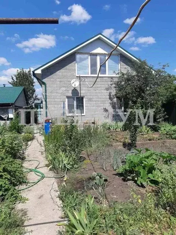 Дом в Самарская область, Кинель городской округ, Алексеевка пгт ул. ... - Фото 1