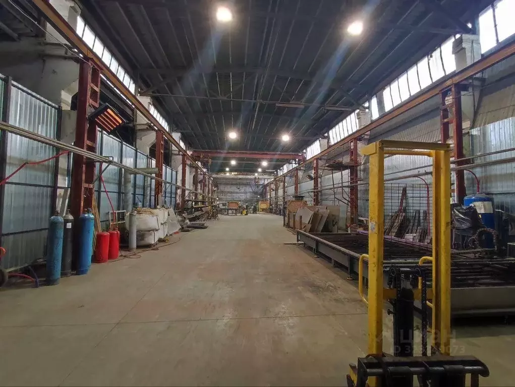 Производственное помещение в Саратовская область, Саратов ул. Имени ... - Фото 1