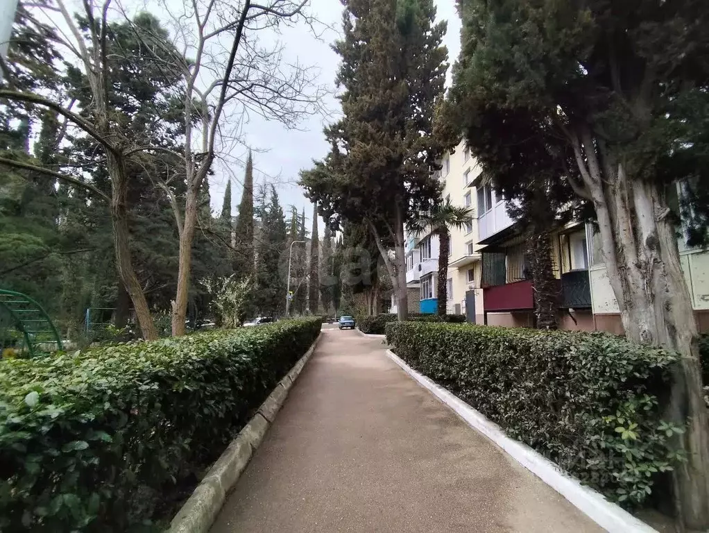 2-к кв. Крым, Алушта муниципальный округ, Партенит пгт ул. Солнечная ... - Фото 2