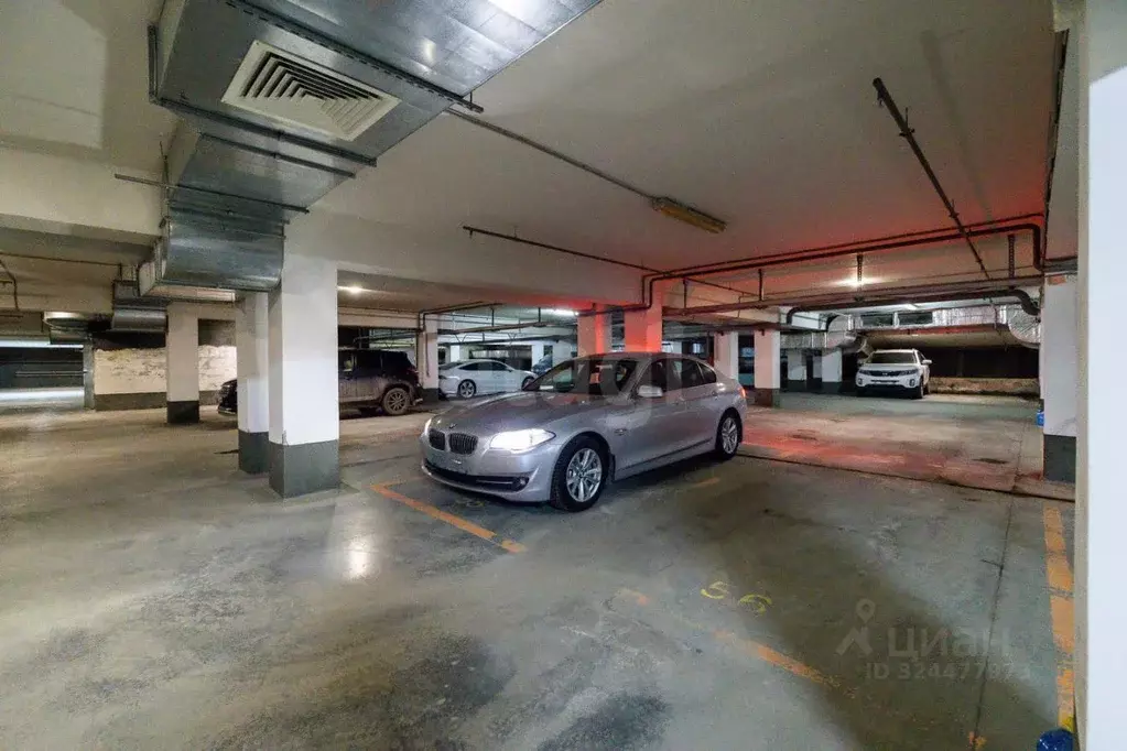 Гараж в Тюменская область, Тюмень ул. Кузнецова, 13 (14 м) - Фото 1