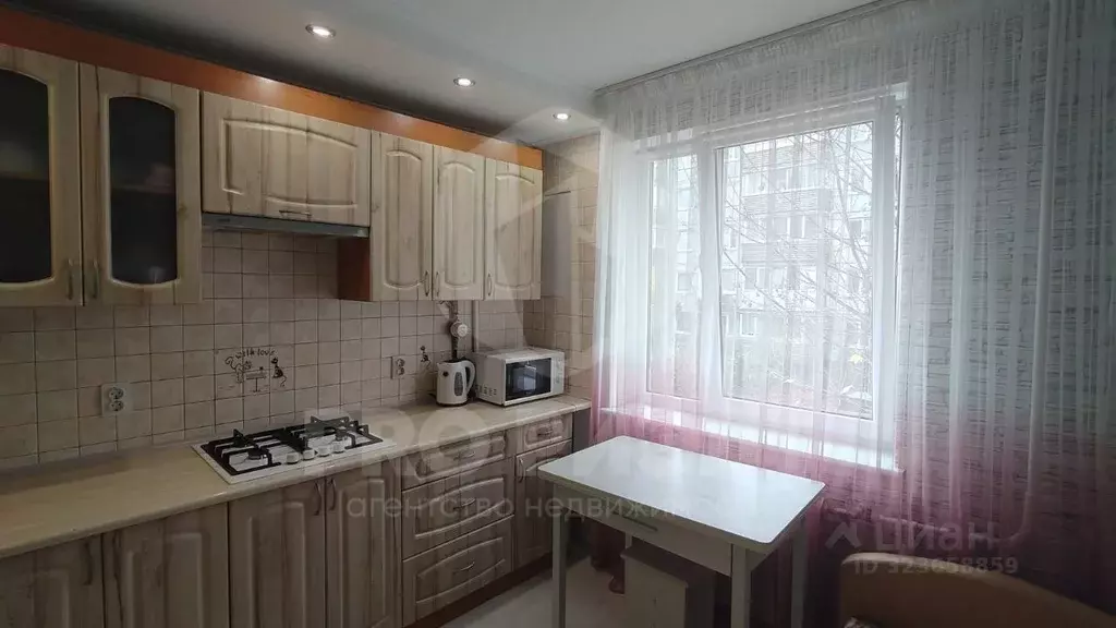 1-к кв. Калининградская область, Калининград ул. Маршала Борзова, 96 ... - Фото 1